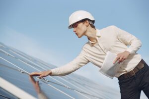 COMMERCIAL SOLAR PANELS – Solar Energy For Business & Government