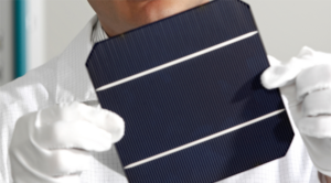 Plastic Solar Cell Technology – How Plastic Solar Cells Are Made?