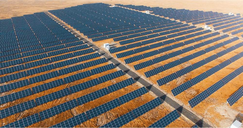 Top 10 Biggest Solar Plants in World: A Global Review